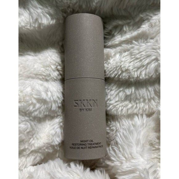 SKKN by Kim Night Oil Restoring Treatment - 1 fl oz. / 30 mL - Picture 2 of 3